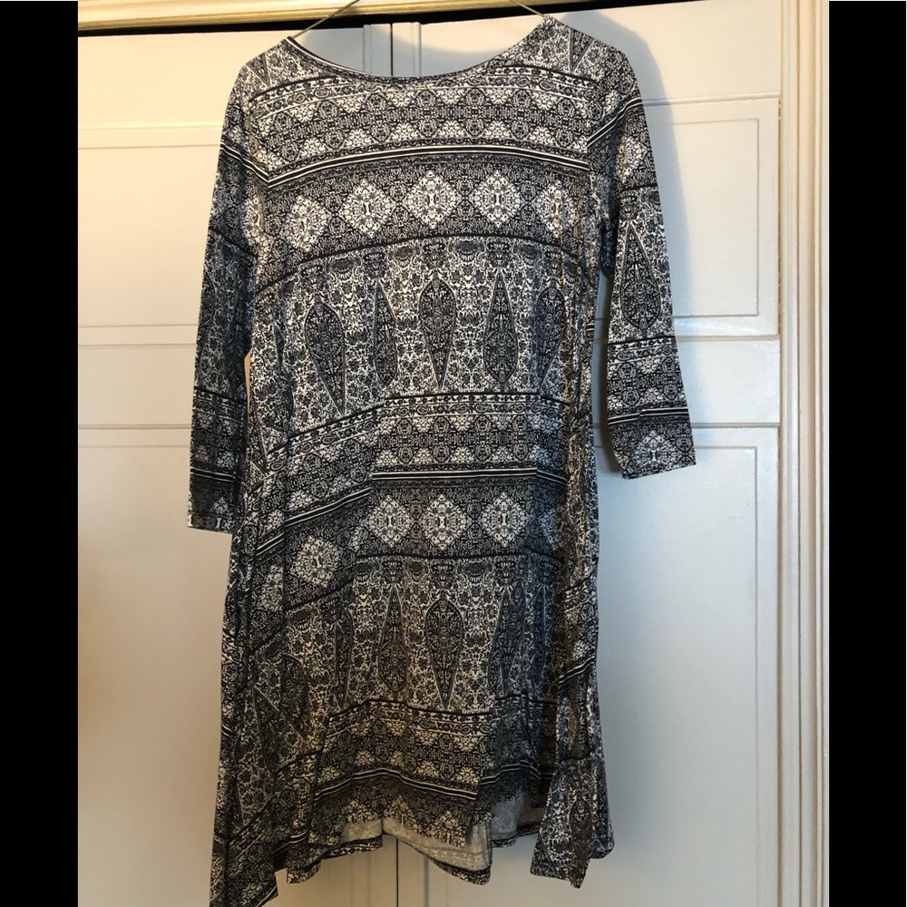 Honey and Lace small dress with pockets, black/wht